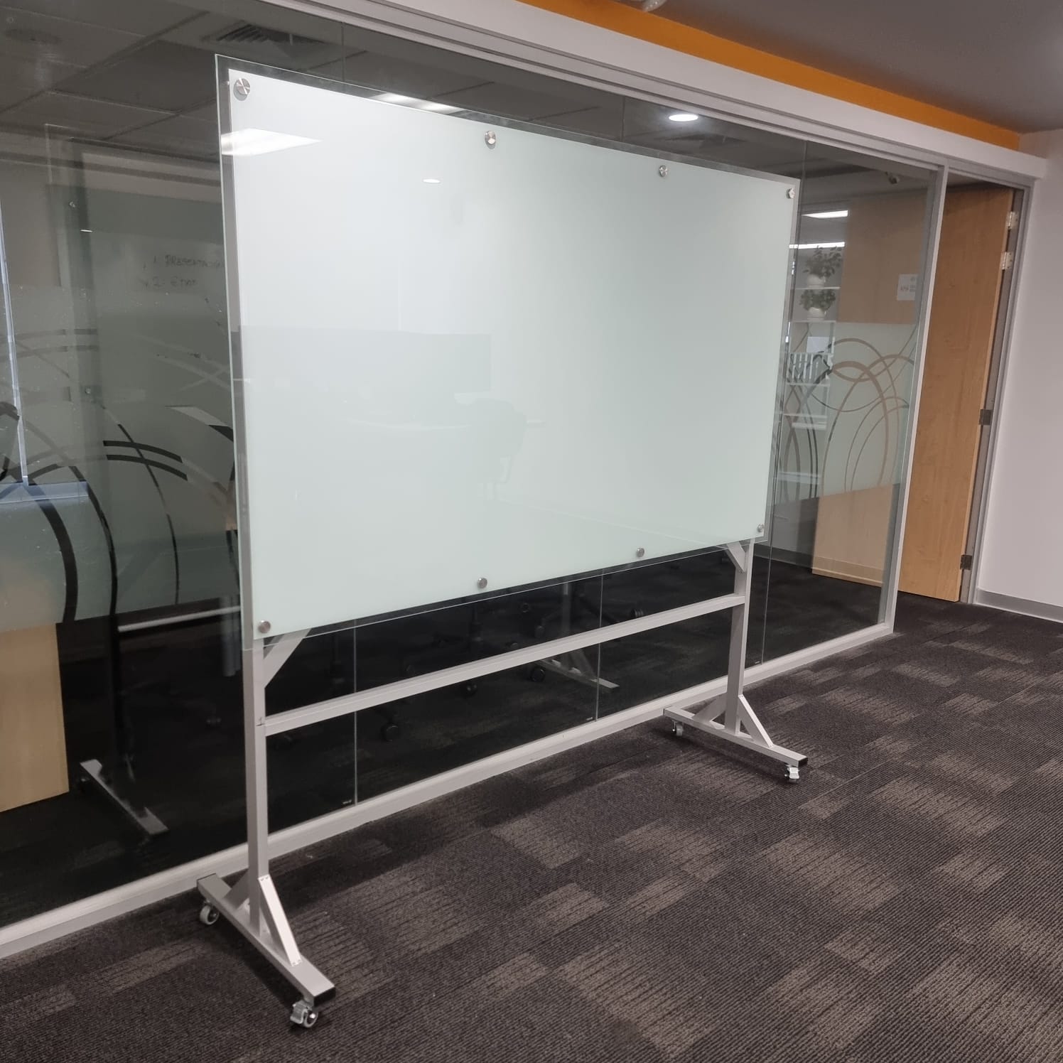 Pizarra de Vidrio Móvil